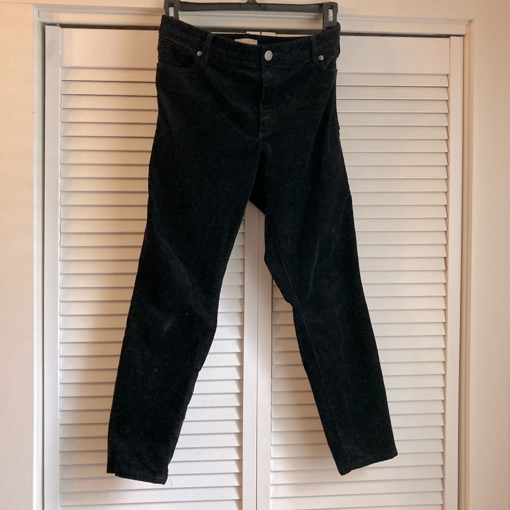 Black corduroy loft curvy skinny pants